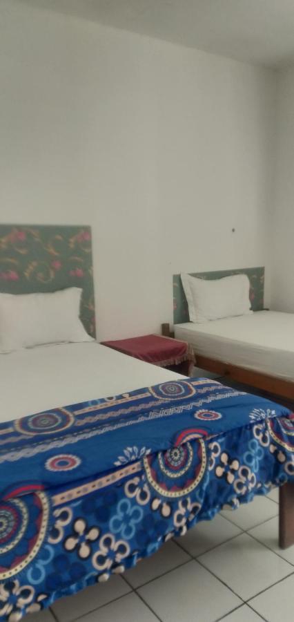 Hidayah Homestay Kelimutu Exterior foto