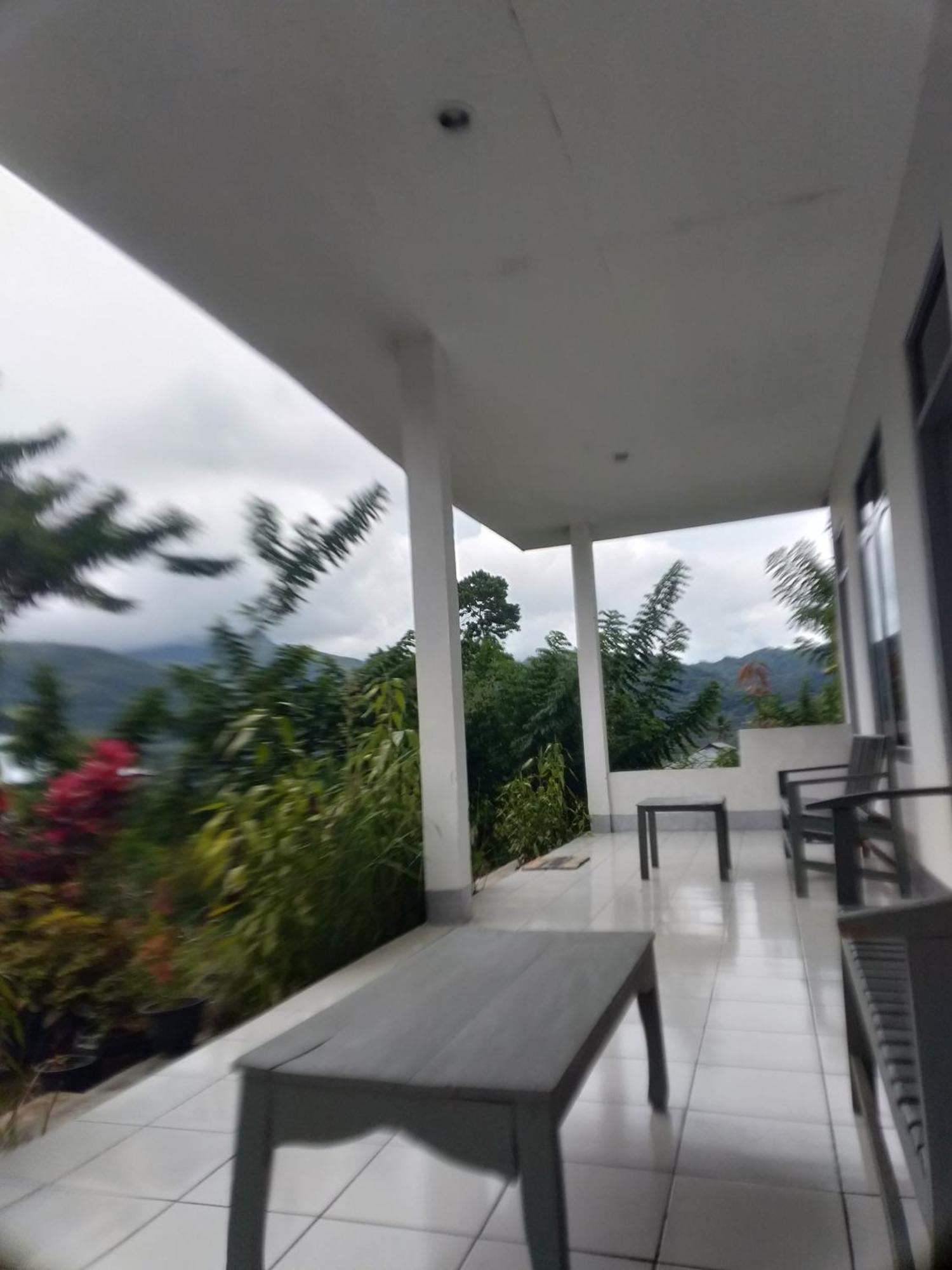 Hidayah Homestay Kelimutu Cameră foto